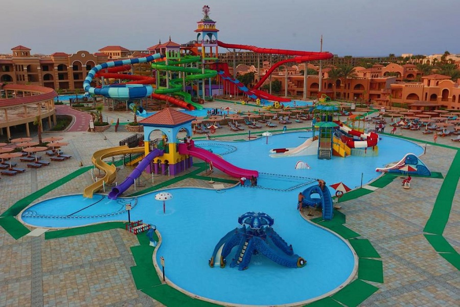 Charmillion Sea Gardens Aquapark